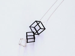 CUBE - BLACK & WHITE - BW017L-SBB 3 Cube pendant SILVER/BLACK/BLACK